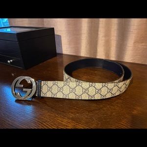 Gucci belt ‘GG Supreme belt with G buckle’